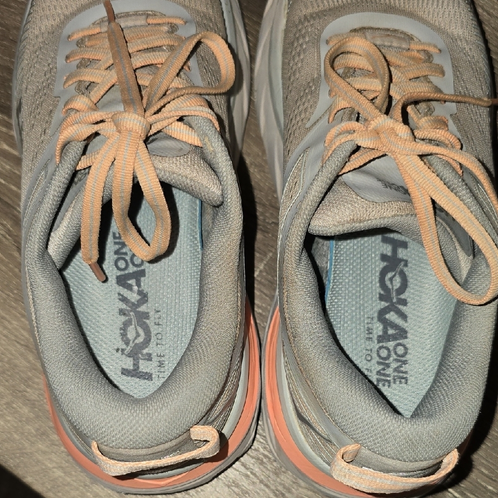 Women's Hoka One One Bondi 7 Athletic Shoes - Picture 7 of 9
